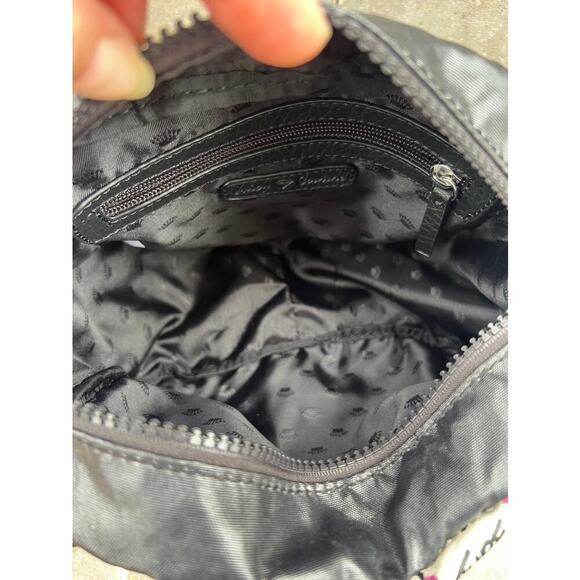 Juicey Couture graphic crossbody handbag - Picture 7 of 9